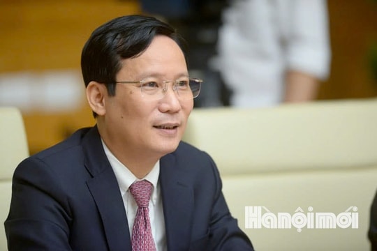 Hành động sau lệnh “mở đường”