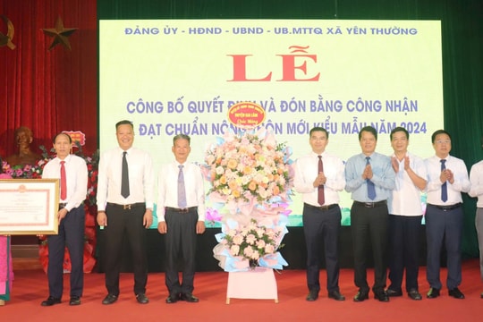 Xã Yên Thường đón nhận Bằng công nhận đạt chuẩn nông thôn mới kiểu mẫu