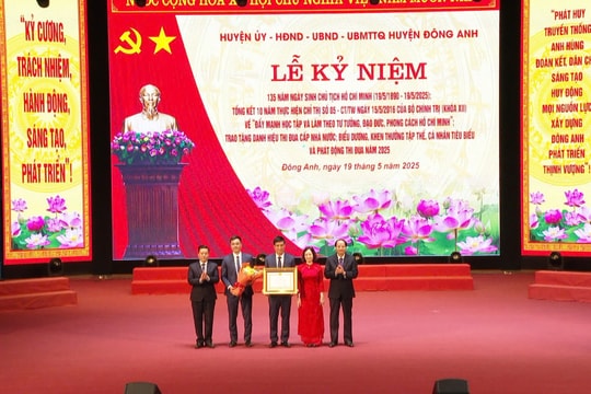 Đông Anh khen thưởng 164 tập thể, cá nhân tiêu biểu trong “Học tập và làm theo tư tưởng, đạo đức, phong cách Hồ Chí Minh”