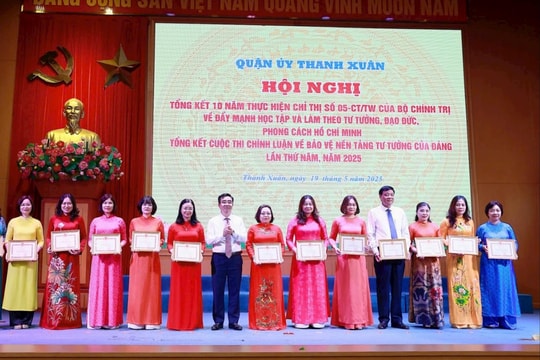Quận Thanh Xuân biểu dương 120 tập thể, cá nhân làm theo Bác