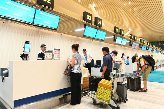 Hơn 355.000 khách qua Ga T3 Tân Sơn Nhất sau 1 tháng vận hành