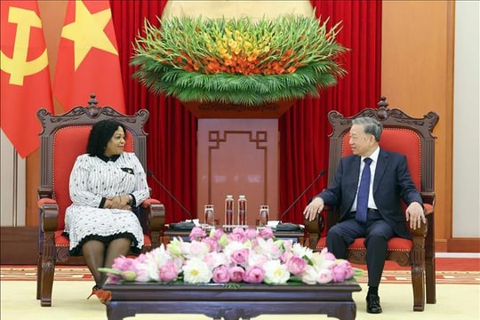 Tổng Bí thư Tô Lâm tiếp Phó Tổng Thư ký thứ nhất Đảng Đại hội Dân tộc Phi