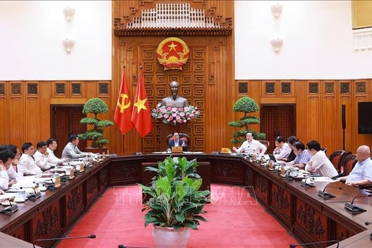 Thủ tướng Phạm Minh Chính: Chuẩn bị để khởi công tuyến đường sắt Lào Cai - Hà Nội - Hải Phòng vào ngày 19-12