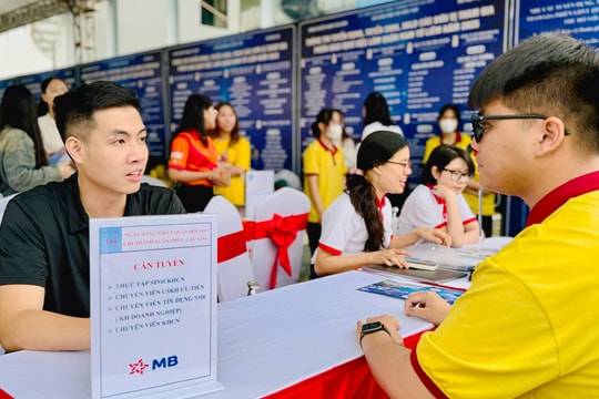 Gỡ khó trong hỗ trợ giải quyết việc làm