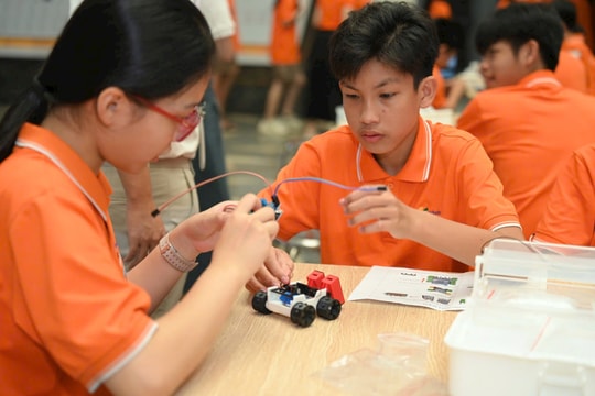 Khởi động cuộc thi Solvo for Tomorrow 2025 tại miền Trung