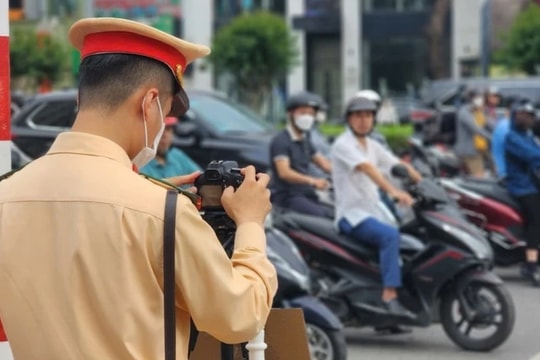 [Podcast] Tin tức ngày 21-5: Hà Nội thí điểm camera lưu động phạt nguội