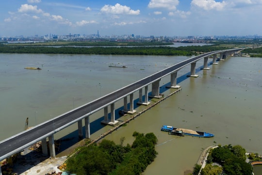 Cầu lớn nhất Vành đai 3 TP Hồ Chí Minh về đích sớm, sẵn sàng thông xe