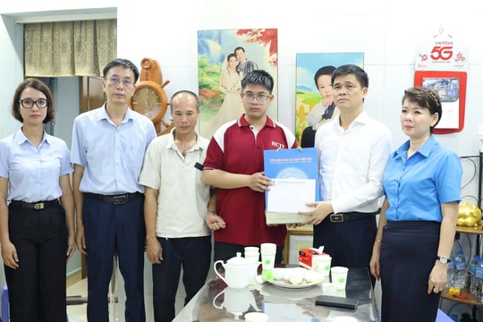 Công đoàn chia sẻ mất mát với gia đình công nhân tử vong do tai nạn lao động