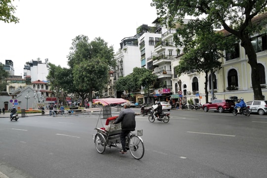 Hà Nội tiếp tục mưa rào về chiều, tối