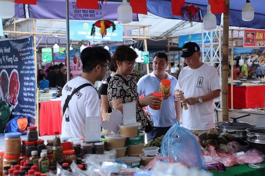 Hàng trăm sản phẩm OCOP, làng nghề chất lượng tốt đến với người tiêu dùng quận Đống Đa