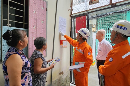 TP Hồ Chí Minh: Tăng cường tuyên truyền giá điện cho người thuê nhà