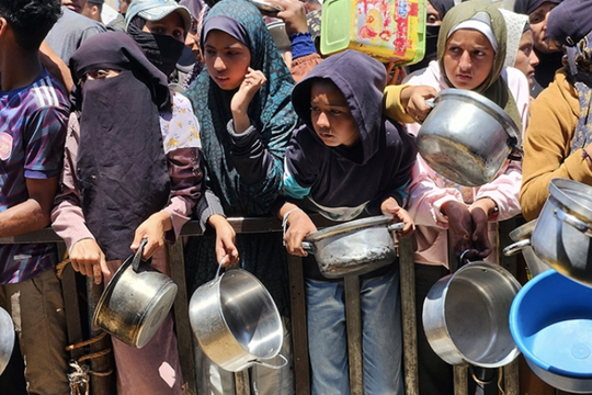 Gia tăng lo ngại tại Gaza, hơn 70 quốc gia yêu cầu bảo vệ dân thường
