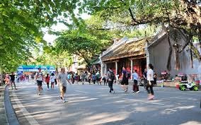 Hà Nội dừng hoạt động phố đi bộ, phân luồng giao thông phục vụ Lễ Quốc tang
