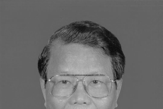 Sáng nay 24-5, tổ chức trọng thể lễ tang đồng chí Trần Đức Lương