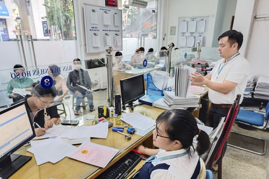 Từ 28-5: Hà Nội mở “Đường dây nóng” tiếp nhận phản ánh về giải quyết thủ tục hành chính