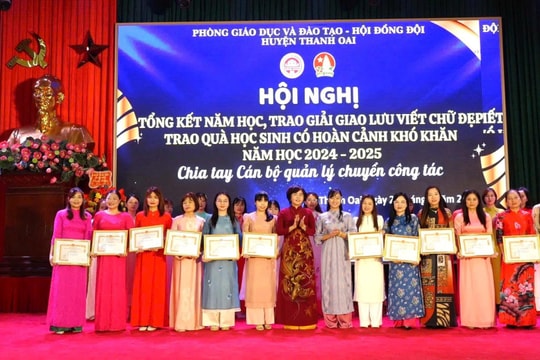 Thanh Oai: 359 học sinh được trao giải cuộc thi viết chữ đẹp