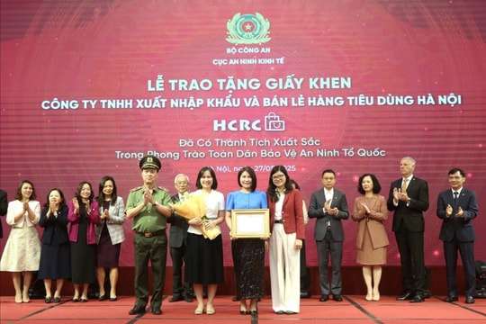 Công ty vận hành chuỗi siêu thị BRGMart nhận Giấy khen trong phong trào "Toàn dân bảo vệ an ninh Tổ quốc năm 2024"
