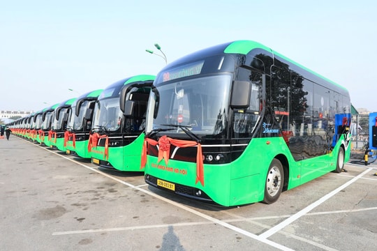 Hà Nội hoàn thành chuyển đổi sang xe buýt xanh trước năm 2030