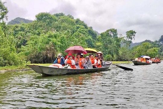 Thách thức và thời cơ vươn mình