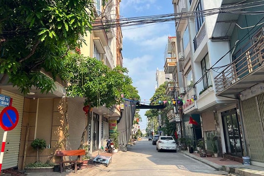 Nhiều năm sinh sống ổn định vẫn chưa được... tạm trú