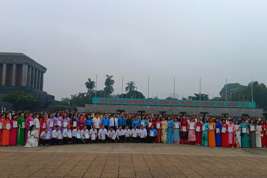 Thanh Trì: Khen thưởng 36 Công nhân giỏi và 103 Gia đình CNVCLĐ tiêu biểu