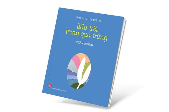 Bầu trời trong quả trứng