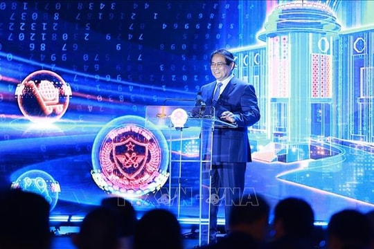 Thủ tướng Phạm Minh Chính: Tạo kết nối thuận lợi hơn giữa ngân hàng với người dân, doanh nghiệp, Nhà nước
