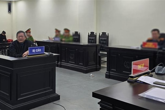 Giữ nguyên mức án 3 năm tù đối với bị cáo Trần Đình Triển