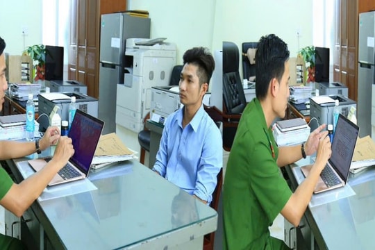 Bắt quả tang công ty sản xuất hàng trăm tấn phân bón giả tại Đồng Nai