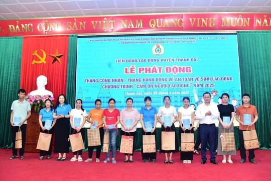 Huyện Thanh Oai: Nhiều hoạt động thiết thực chăm lo cho người lao động