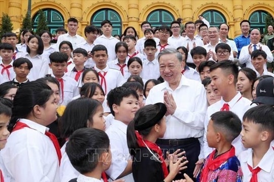 Tạo môi trường sống an toàn, lành mạnh để trẻ em phát triển toàn diện