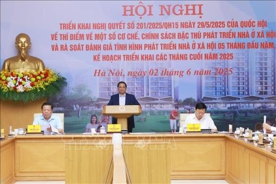 Thủ tướng: Không để bất cứ tổ chức, cá nhân nào trục lợi từ chính sách về nhà ở xã hội