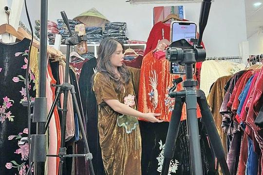 Cần coi trọng hơn nữa việc chống hàng giả, hàng nhái