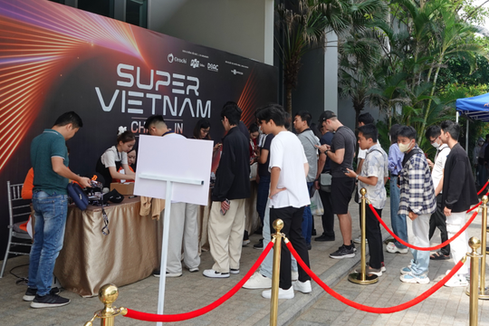 Gần 3.000 người dự khai trương tuần lễ về trí tuệ nhân tạo tại Đà Nẵng