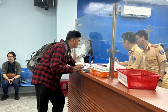 TP.HCM: Yêu cầu cắt giảm ít nhất 30% thủ tục hành chính