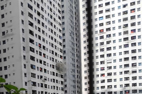 Hà Nội xảy ra 2 vụ cháy chung cư cao tầng liên tiếp trong sáng 4/6