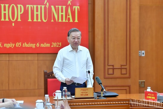 Xử lý nghiêm tổ chức Đảng, đảng viên trì hoãn, cản trở hoàn thiện thể chế, pháp luật