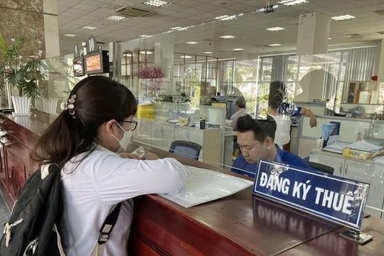 Từ chối chuyển khoản: “Chiêu trò” né thuế hay bước lùi trong thời đại số