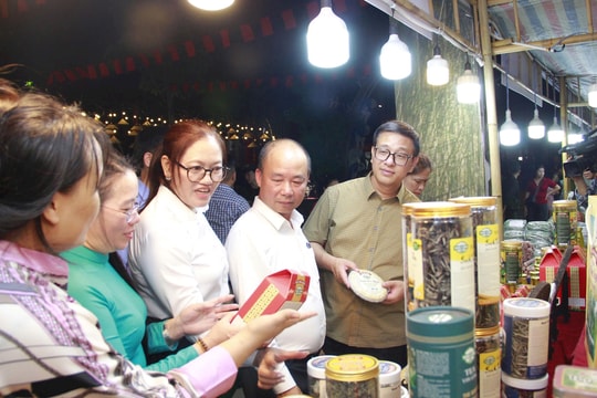 Hà Nội khai mạc sự kiện giới thiệu sản phẩm OCOP gắn với văn hóa các tỉnh miền Trung và Tây Nguyên