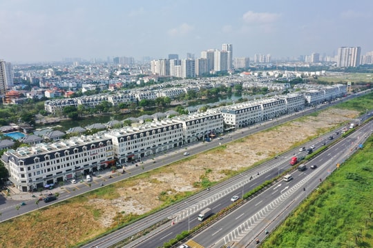 TP Hồ Chí Minh: Nghiên cứu bỏ giấy phép xây dựng là hướng đi phù hợp