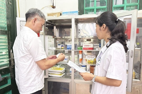 Hà Nội Kiểm tra công tác y tế đáp ứng cho kỳ thi vào lớp 10
