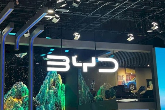 BYD treo thưởng 18,2 tỷ VNĐ truy tìm người bôi nhọ thương hiệu