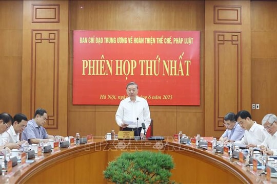 Tổng Bí thư Tô Lâm: Công tác hoàn thiện thể chế pháp luật phải mở đường cho kiến tạo phát triển