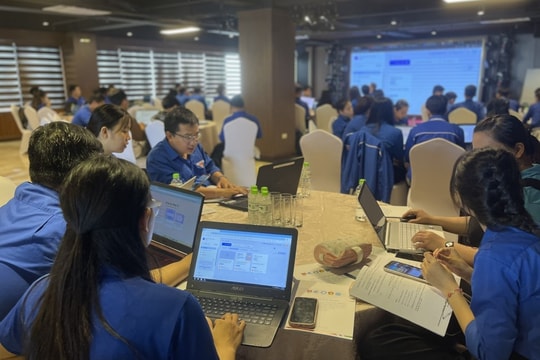 Đà Nẵng Lan tỏa phong trào “Bình dân học vụ số” đến từng hộ gia đình