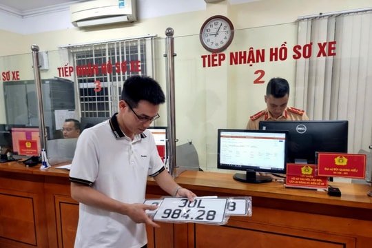 Chuyển đổi số trong đăng ký xe: Nhanh chóng, minh bạch và thuận tiện