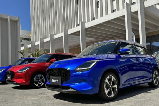 Suzuki Swift tạm dừng sản xuất tại Nhật