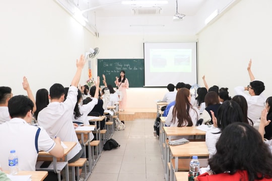 Nhiều trường đại học đột ngột bỏ tổ hợp C00: Bộ Giáo dục yêu cầu điều chỉnh để đảm bảo quyền lợi thí sinh