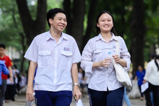 Đề thi Ngữ văn "dễ thở", thí sinh thoải mái tâm lý trước giờ thi Ngoại ngữ