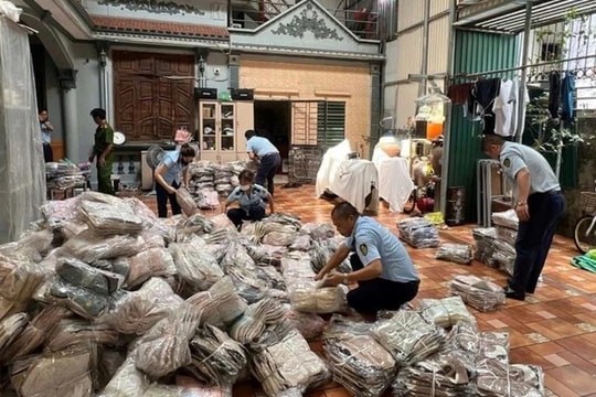 [Podcast] Tin tức ngày 8-6: Gia Lâm: Phanh phui hàng lậu "núp bóng" hộ kinh doanh