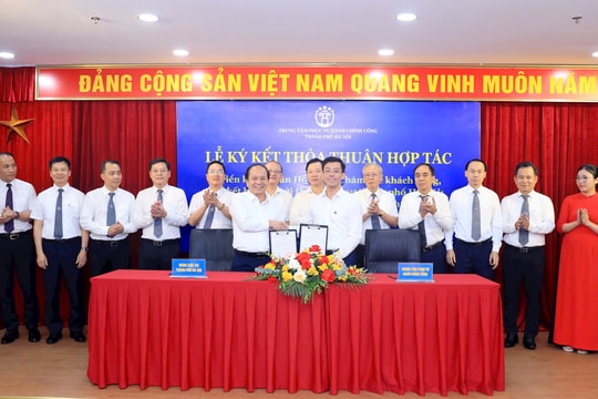 Hà Nội: Ký kết hợp tác triển khai dịch vụ công trực tuyến toàn diện